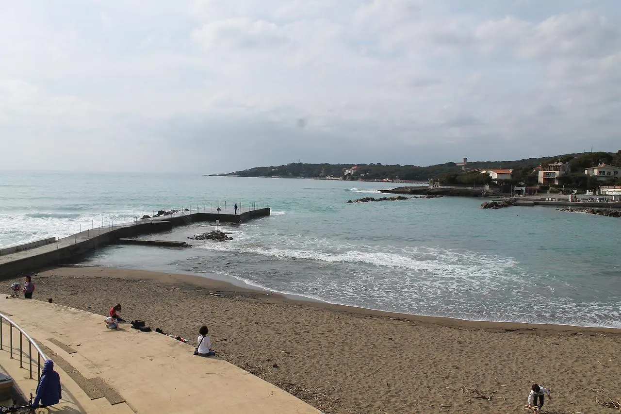 Hotel La Marinella Castiglioncello 2*,  Italy