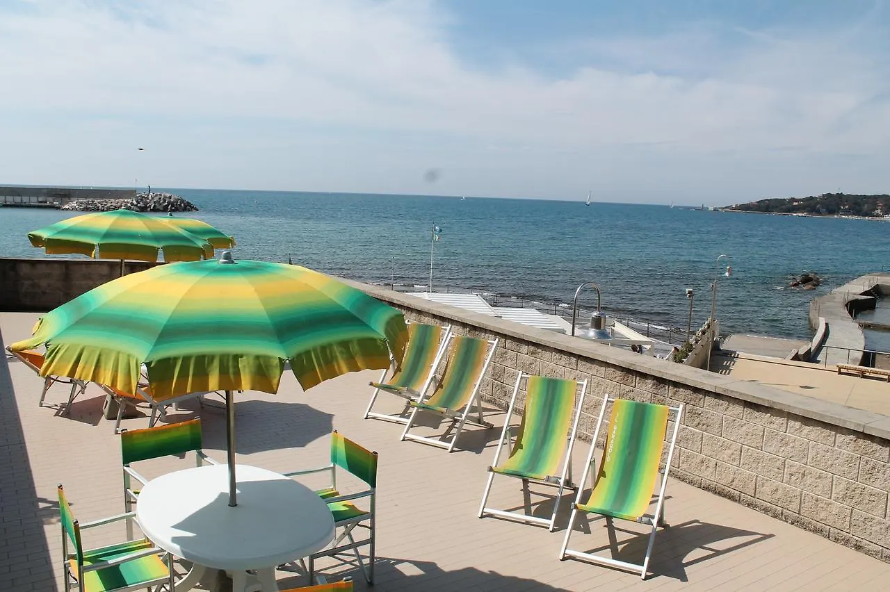 **  Hotel La Marinella Castiglioncello Italy